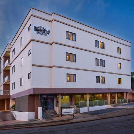 Pride Biznotel Sasan Gir Esterno foto